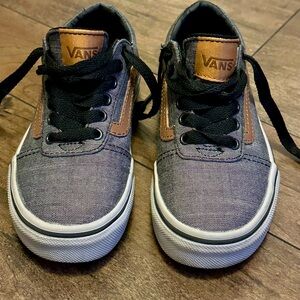 Vans size toddler size 11